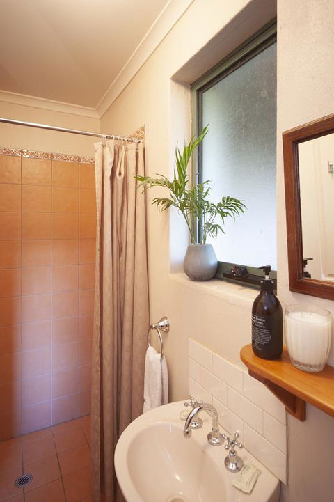 Angaston Saleyards Luxury Accommodation - Great Ocean Road Tourism 10