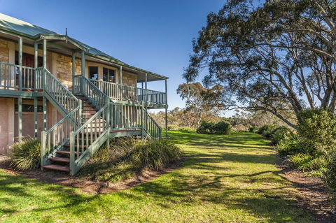 Angaston Saleyards Luxury Accommodation - Great Ocean Road Tourism 11