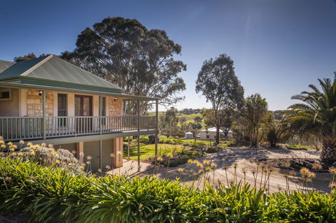 Angaston Saleyards Luxury Accommodation - Great Ocean Road Tourism 32