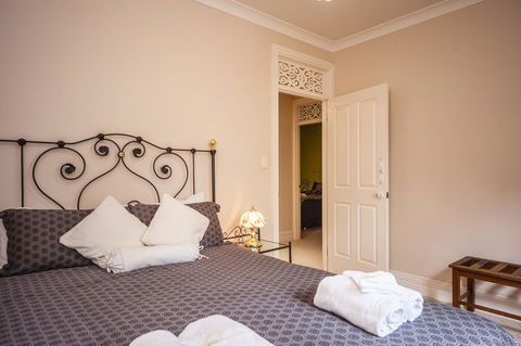 Angaston Saleyards Luxury Accommodation - Great Ocean Road Tourism 3