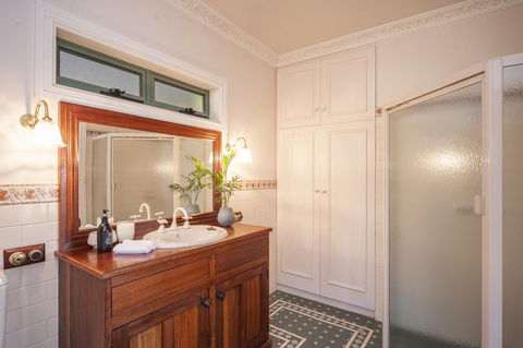 Angaston Saleyards Luxury Accommodation - Great Ocean Road Tourism 29