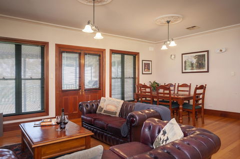 Angaston Saleyards Luxury Accommodation - Great Ocean Road Tourism 30