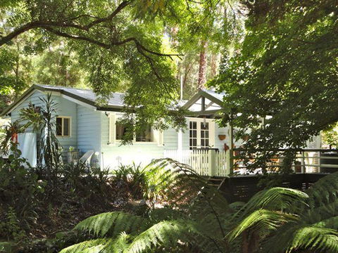 Aldgate Valley Bed And Breakfast - Great Ocean Road Tourism 1