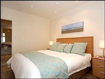 Lady Bay Hotel - Great Ocean Road Tourism 5