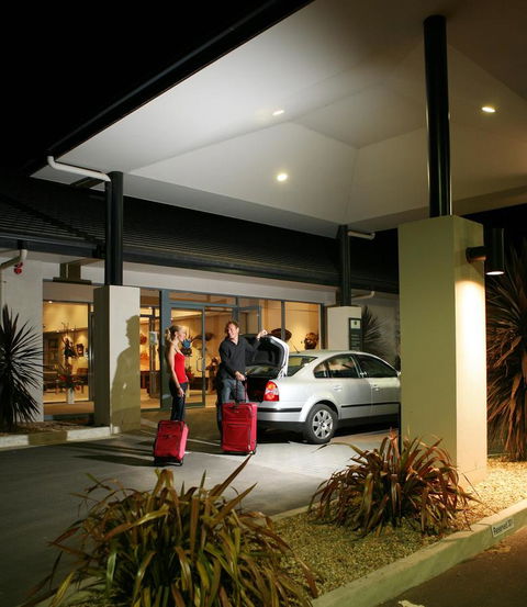Lady Bay Hotel - Great Ocean Road Tourism 8