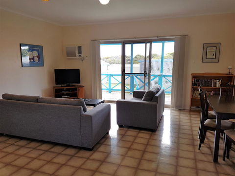 Marion Bay Holiday Villas - Great Ocean Road Tourism 1