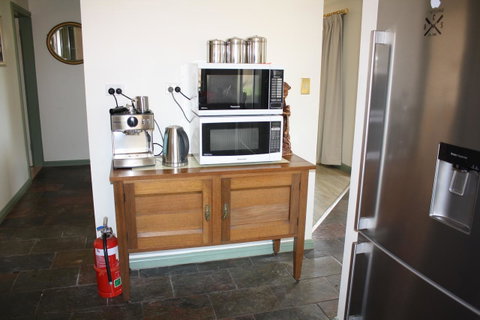 Maslin Beach House - Great Ocean Road Tourism 11