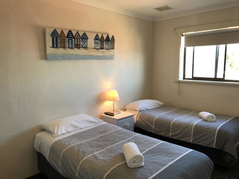Robetown Motor Inn & Apartments - Great Ocean Road Tourism 12