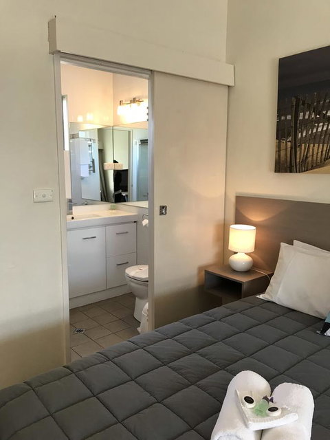 Robetown Motor Inn & Apartments - Great Ocean Road Tourism 10