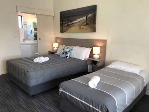 Robetown Motor Inn & Apartments - Great Ocean Road Tourism 11