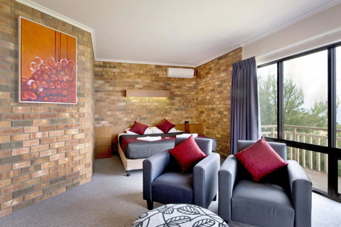 Kangaroo Island Seaside Inn - Great Ocean Road Tourism 24