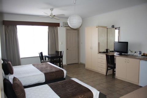 Lakeview Motel And Apartments - Great Ocean Road Tourism 7
