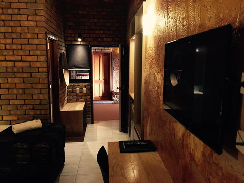 The Lookout Cave Underground Motel - Great Ocean Road Tourism 33