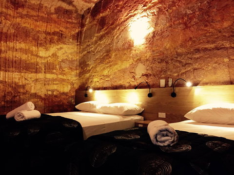 The Lookout Cave Underground Motel - Great Ocean Road Tourism 34
