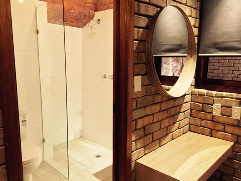 The Lookout Cave Underground Motel - Great Ocean Road Tourism 32