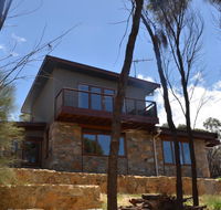 Of Stone and Wood Guesthouse - Great Ocean Road Tourism