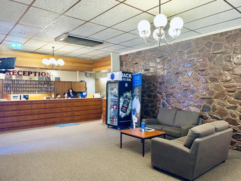 Opal Inn Hotel, Motel, Caravan Park - Great Ocean Road Tourism 30