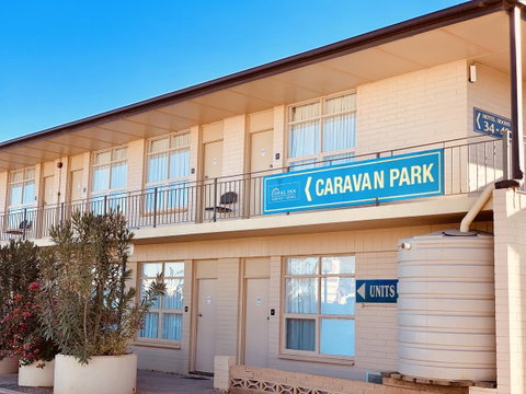 Opal Inn Hotel, Motel, Caravan Park - Great Ocean Road Tourism 34