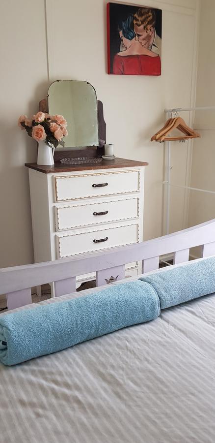 Sinclair Cottage - Great Ocean Road Tourism 3