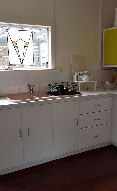 Sinclair Cottage - Great Ocean Road Tourism 7