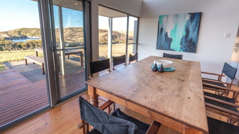 Middle River Beach House - East & West House - Great Ocean Road Tourism 8
