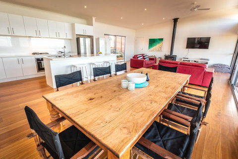 Middle River Beach House - East & West House - Great Ocean Road Tourism 3