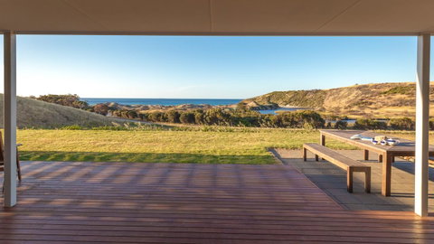 Middle River Beach House - East & West House - Great Ocean Road Tourism 17