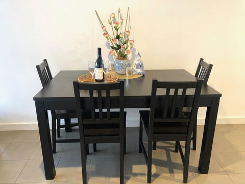 CENTRAL ESCAPE 2 BEDROOM @ ADELAIDE CBD - Great Ocean Road Tourism 9