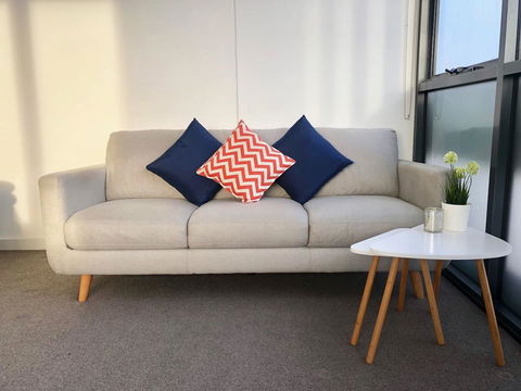 CENTRAL ESCAPE 2 BEDROOM @ ADELAIDE CBD - Great Ocean Road Tourism 4