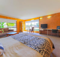 Country Roads Motor Inn Naracoorte - Great Ocean Road Tourism