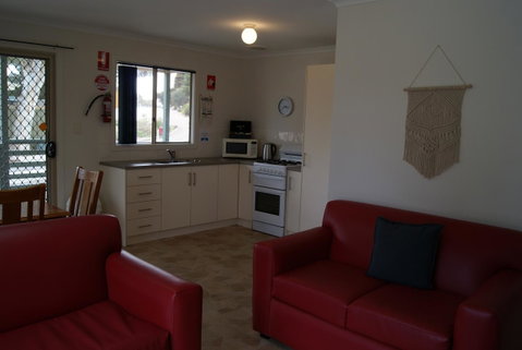 Ardrossan Caravan Park - Great Ocean Road Tourism 11