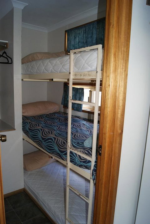 Ardrossan Caravan Park - Great Ocean Road Tourism 13