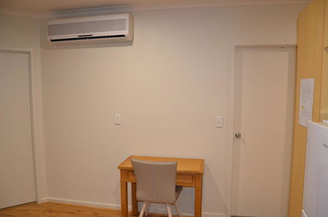 ADELAIDE CENTRAL APARTMENT - 3BR, 2BATH & CARPARK - Great Ocean Road Tourism 10