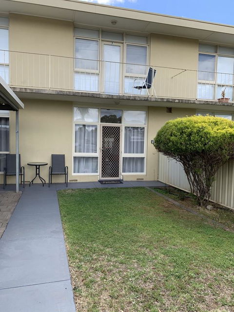 Sunshine Three - Great Ocean Road Tourism 40