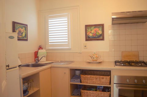 Athelney Cottage Bed And Breakfast - Great Ocean Road Tourism 25