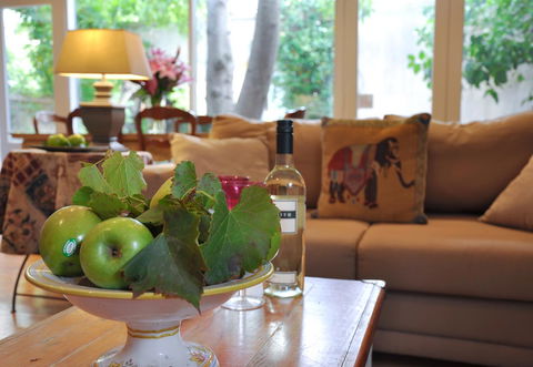 Athelney Cottage Bed And Breakfast - Great Ocean Road Tourism 7