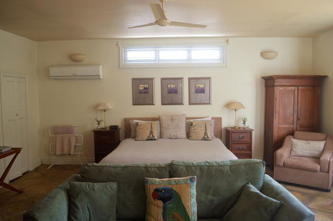Athelney Cottage Bed And Breakfast - Great Ocean Road Tourism 16