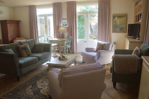 Athelney Cottage Bed And Breakfast - Great Ocean Road Tourism 21