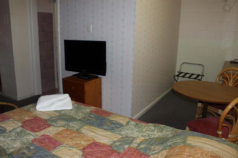 Island Motel Kingscote - Great Ocean Road Tourism 13