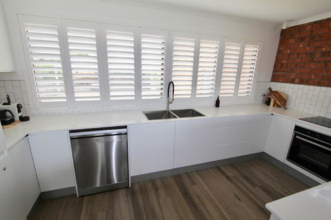 Southern Sands\' Beachfront Apartment - Great Ocean Road Tourism 8