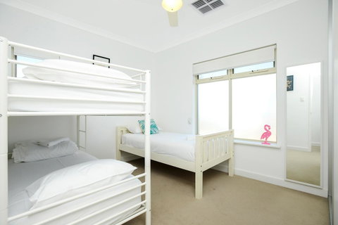 Blue Zone - Aldinga Beach - Great Ocean Road Tourism 9