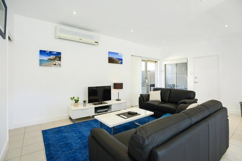 Blue Zone - Aldinga Beach - Great Ocean Road Tourism 2