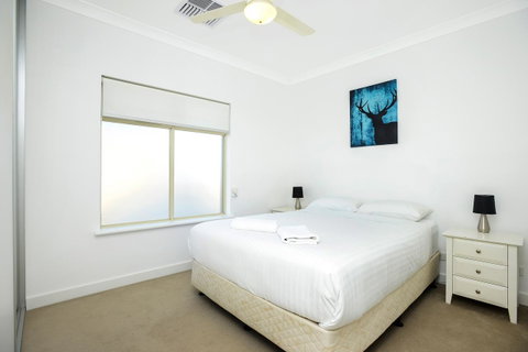 Blue Zone - Aldinga Beach - Great Ocean Road Tourism 10