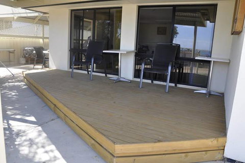 The Club House - Great Ocean Road Tourism 0