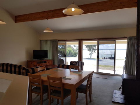 Barmera Lake Resort Motel - Great Ocean Road Tourism 6