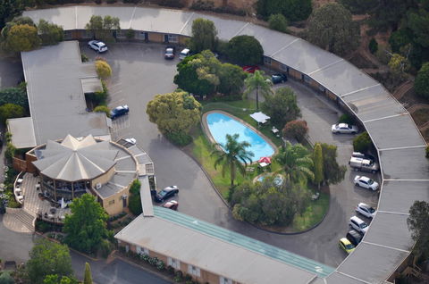 The Lyndoch Motel - Great Ocean Road Tourism 1