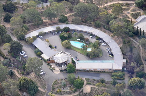 The Lyndoch Motel - Great Ocean Road Tourism 3
