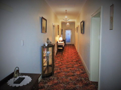 Sonbern Lodge Motel - Great Ocean Road Tourism 8