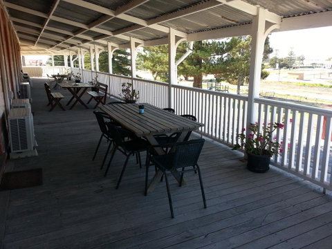 Sonbern Lodge Motel - Great Ocean Road Tourism 1