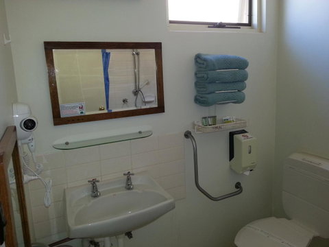 Sonbern Lodge Motel - Great Ocean Road Tourism 28